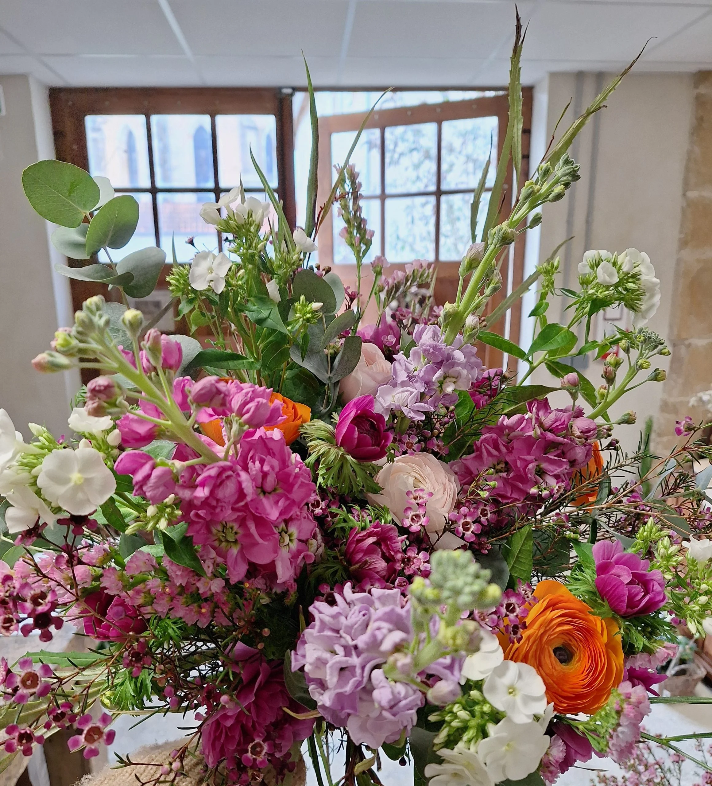 Bouquet Fête des Mères, par Atelier Pétales Sauvages, fleuriste à Agey