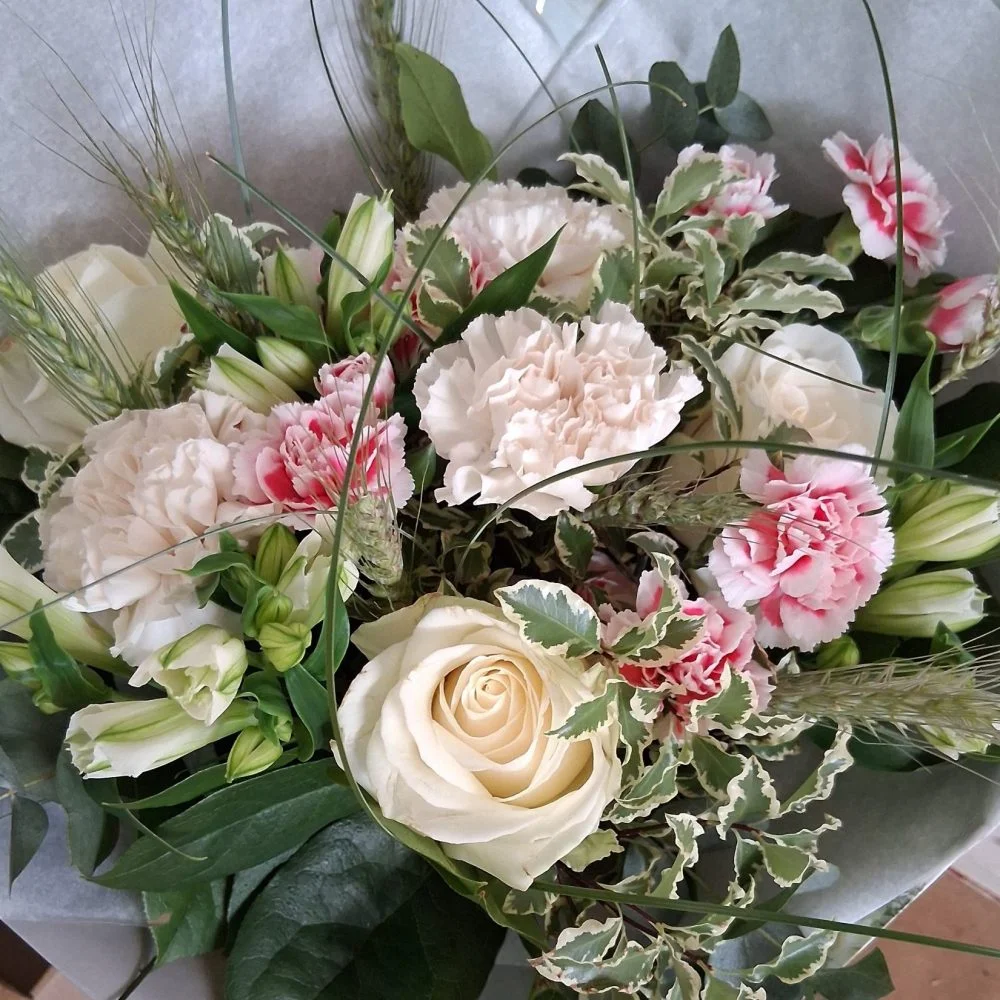 Bouquet Fête des Mères, par Bonheur des fleurs, fleuriste à La Montagne