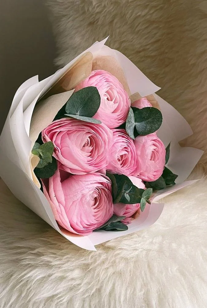 Bouquet de Renoncules, par Le Dahlia by Estelle, fleuriste à Bordeaux