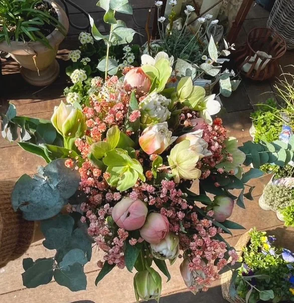 Bouquet Champêtre, par Les Secrets de Liège, fleuriste à Valenciennes
