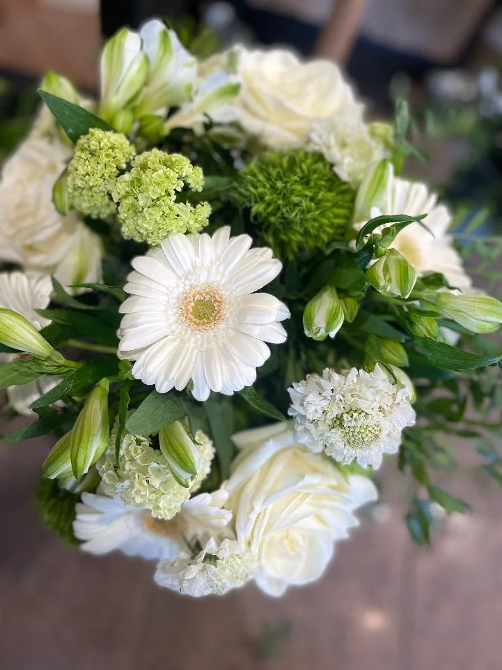 Bouquet Naissance, par L'Enchantement, fleuriste à Lyon