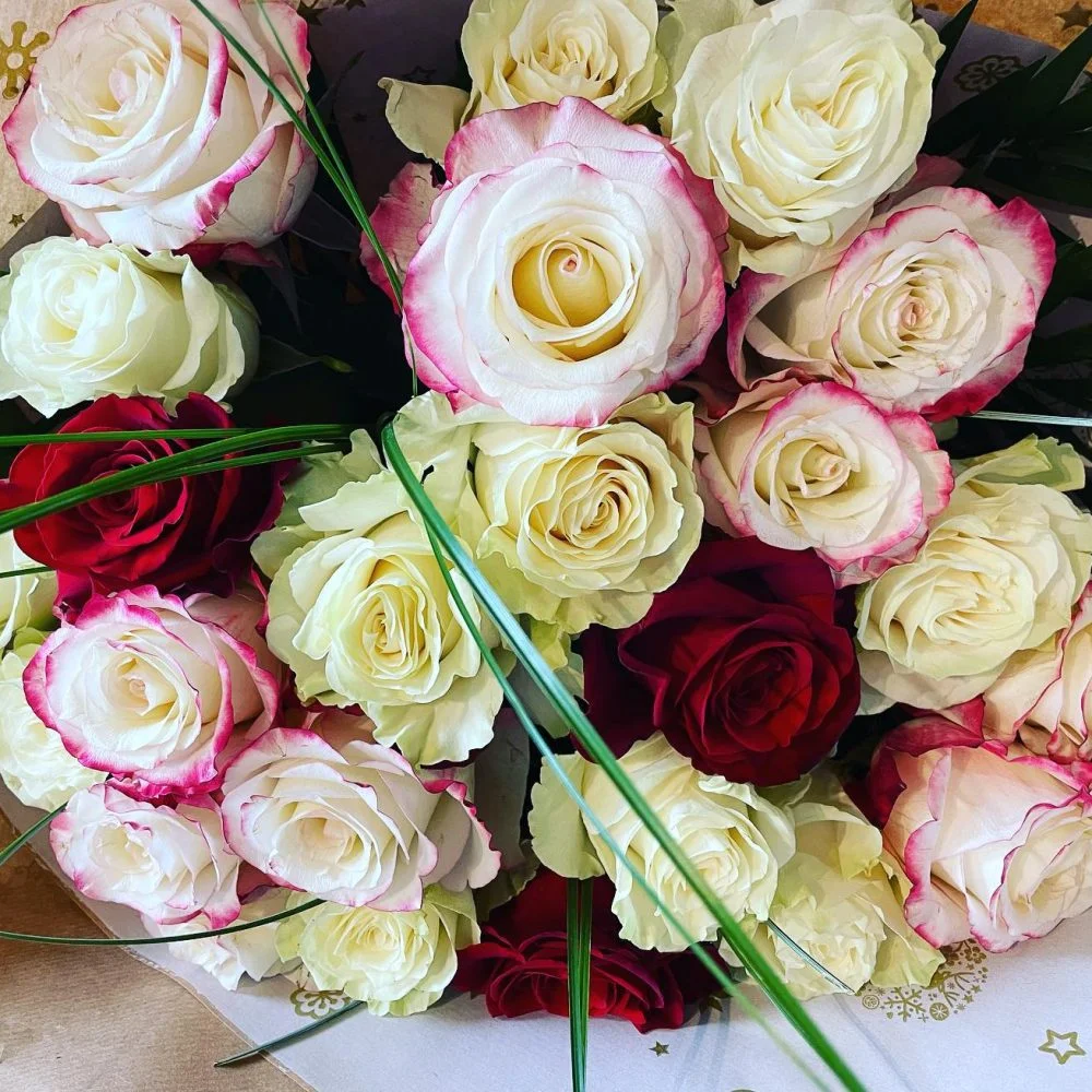 Bouquet de Roses rouges, par Florilys, fleuriste à La Chaussée-Saint-Victor