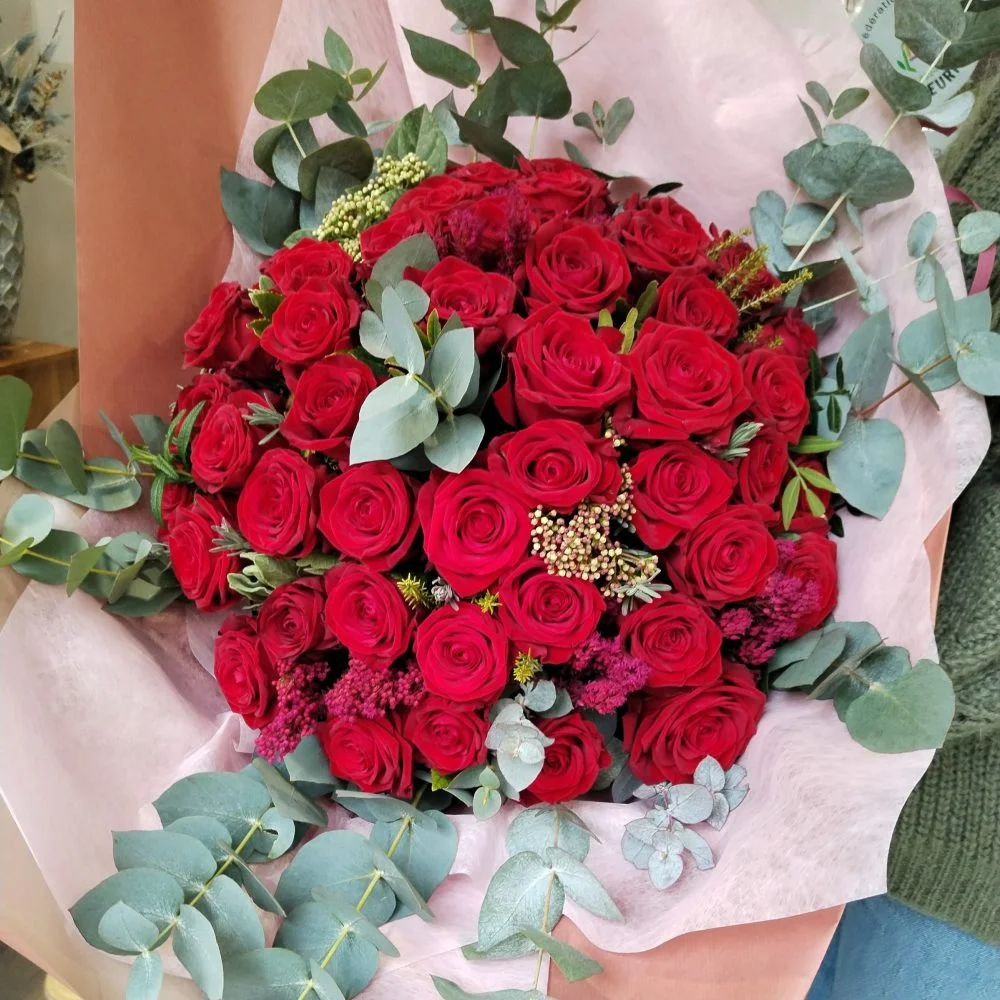 Bouquet de Roses rouges, par Hana Fleurs, fleuriste à Aubenas