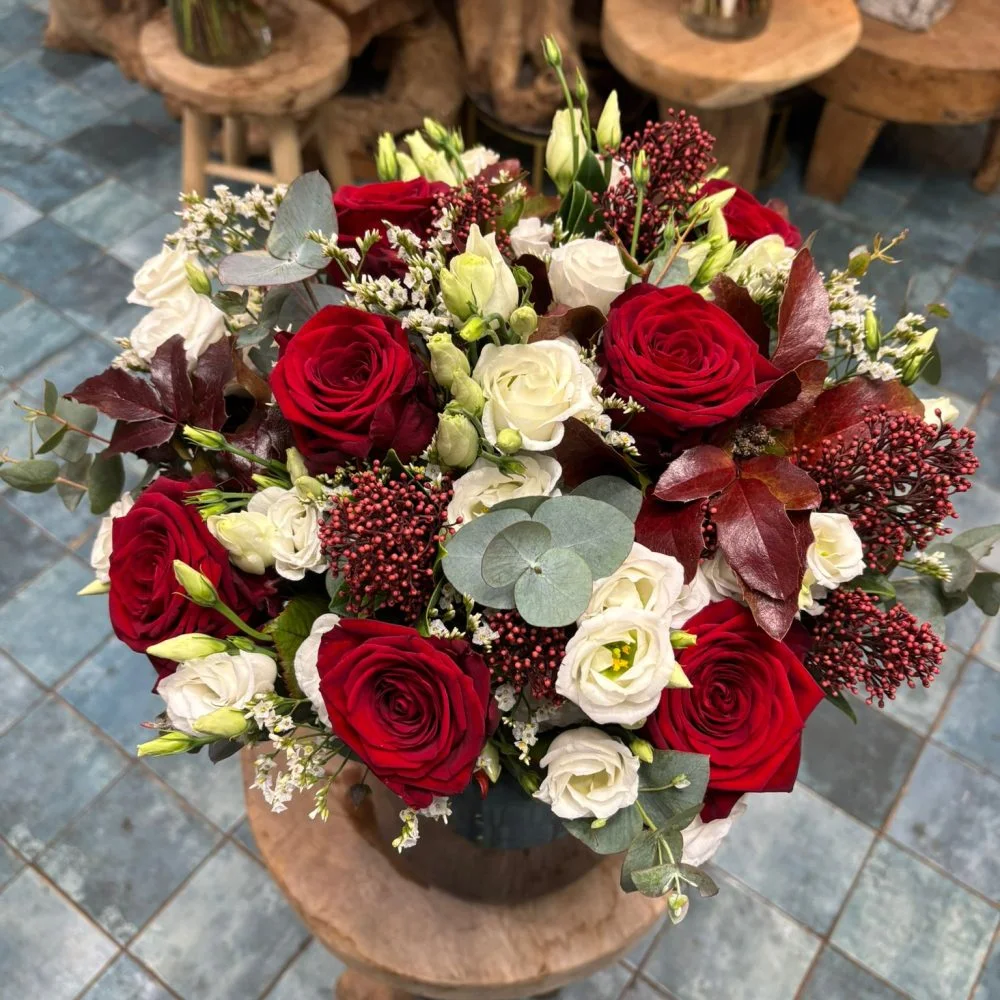 Bouquet Saint-Valentin, par Les Lys de Boulogne, fleuriste à Boulogne-Billancourt