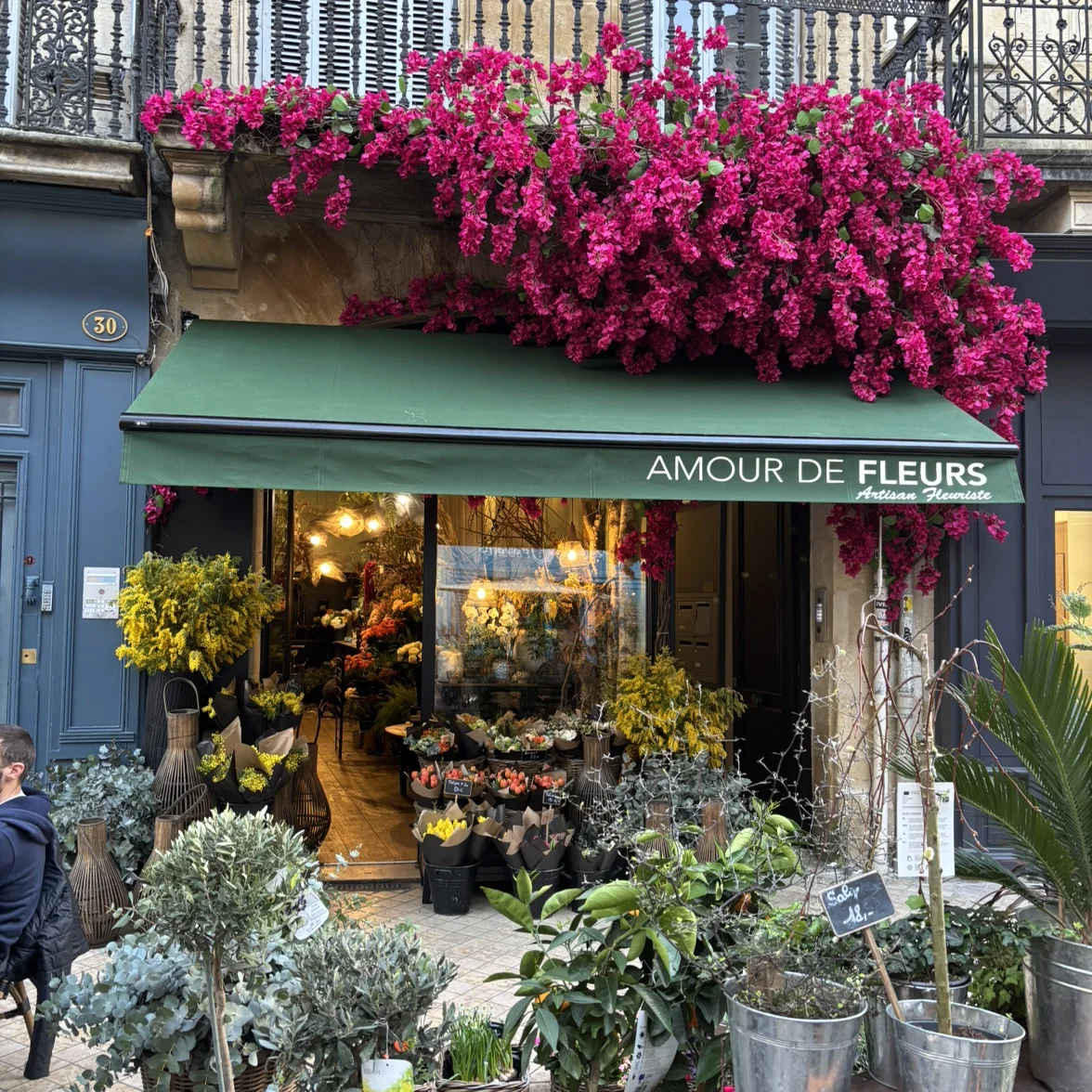 Livraison de fleurs Bordeaux et proximité, par Amour de fleurs Bordeaux, artisan fleuriste