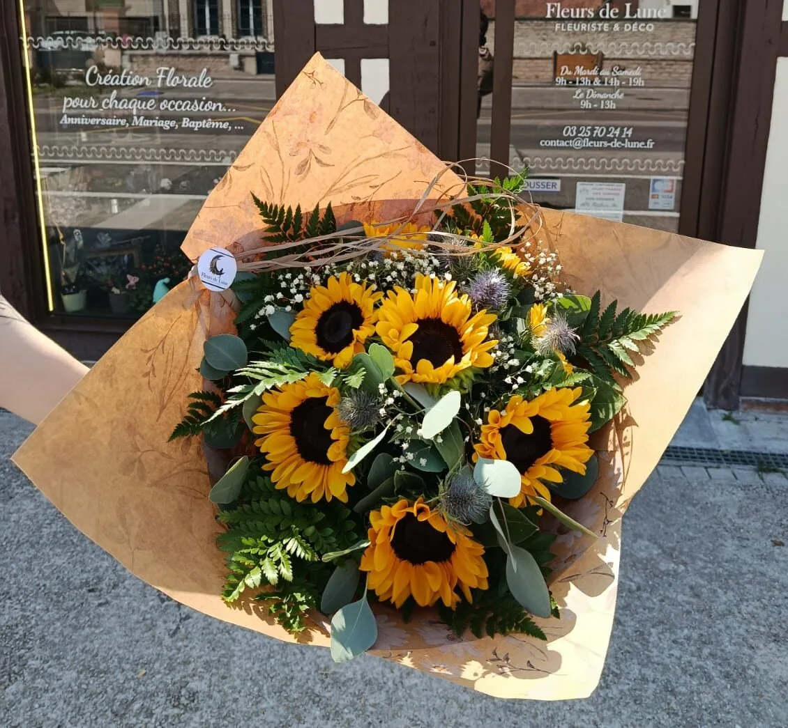 Bouquet Estival, par Fleurs de Lune , fleuriste à Saint-Parres-aux-Tertres