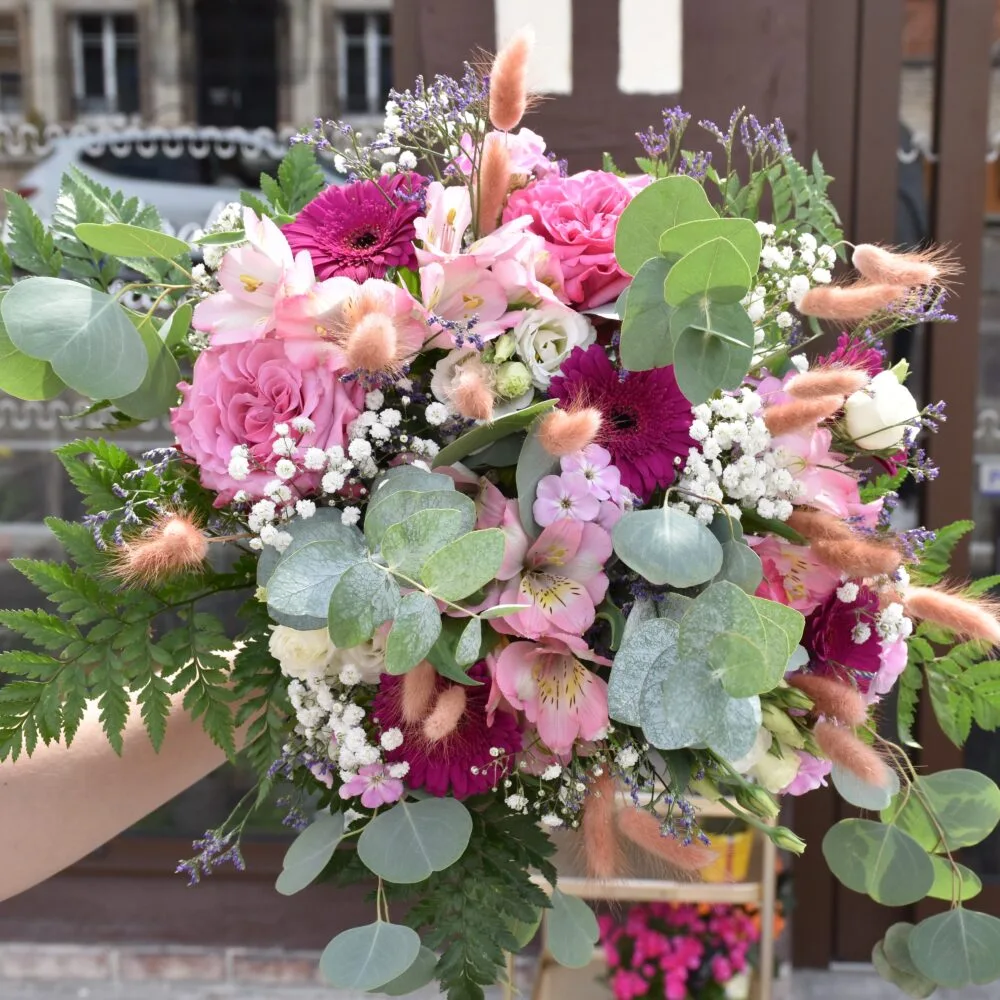 Surprise du fleuriste, par Fleurs de Lune, fleuriste à Saint-Parres-aux-Tertres