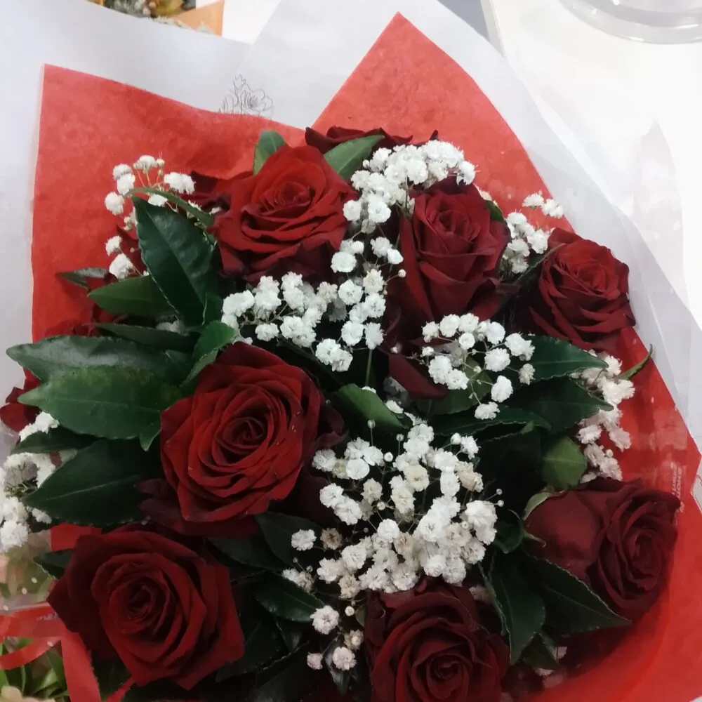 Bouquet de Roses d'amour, par Arum Flowers, fleuriste à Saint-André