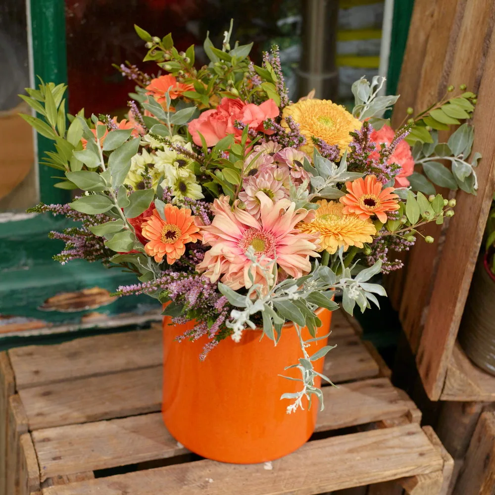 Bouquets oranges - Livraison de bouquets de fleurs par vos fleuristes préférés