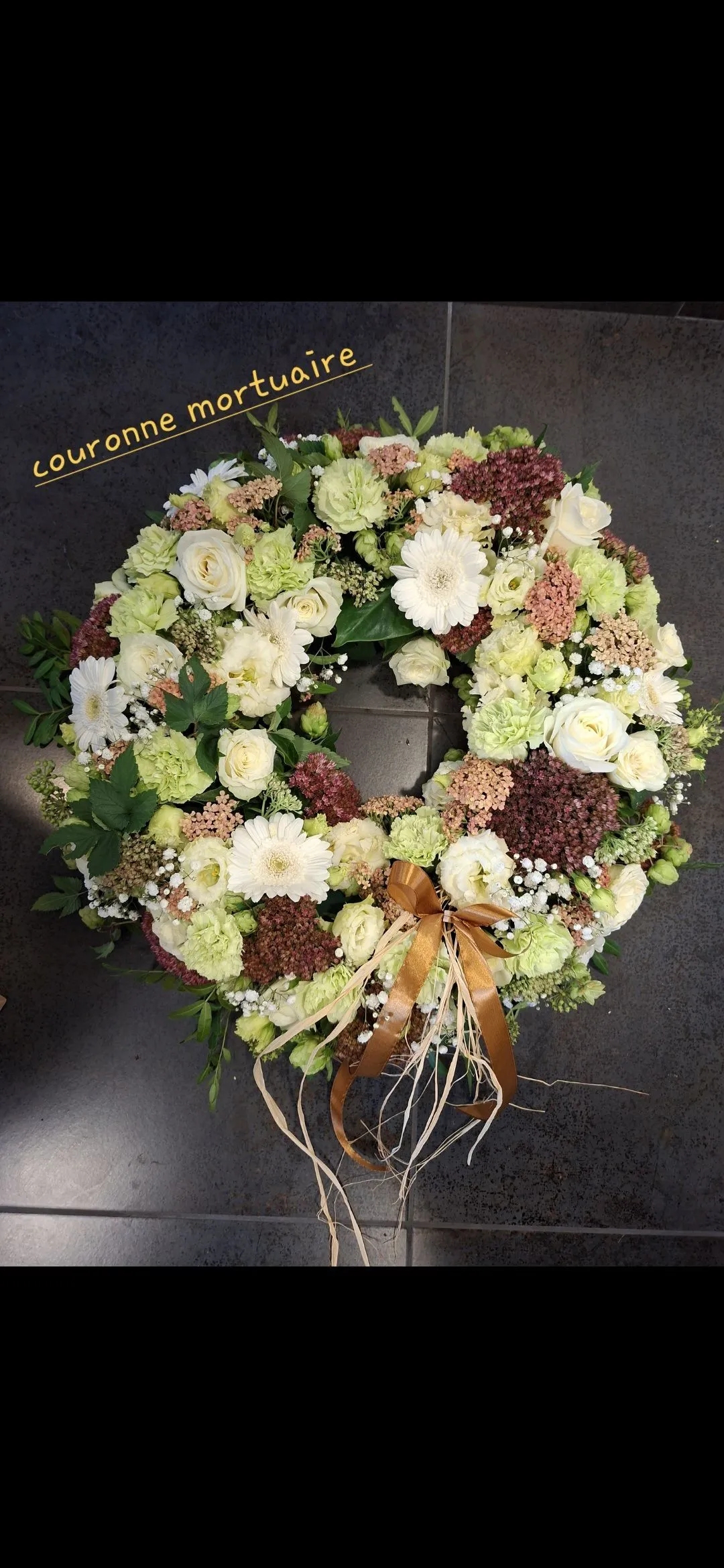 Couronne deuil, di A Fleur d'Elle, fiorista a Tournai