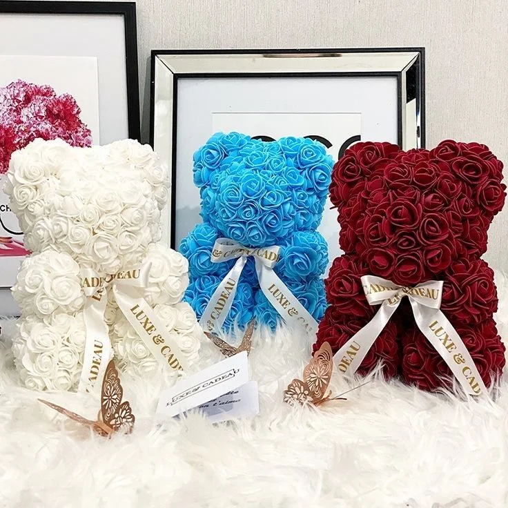 Oursons en fleurs, von Betty Bloom Flowers, Floristin in Schaerbeek