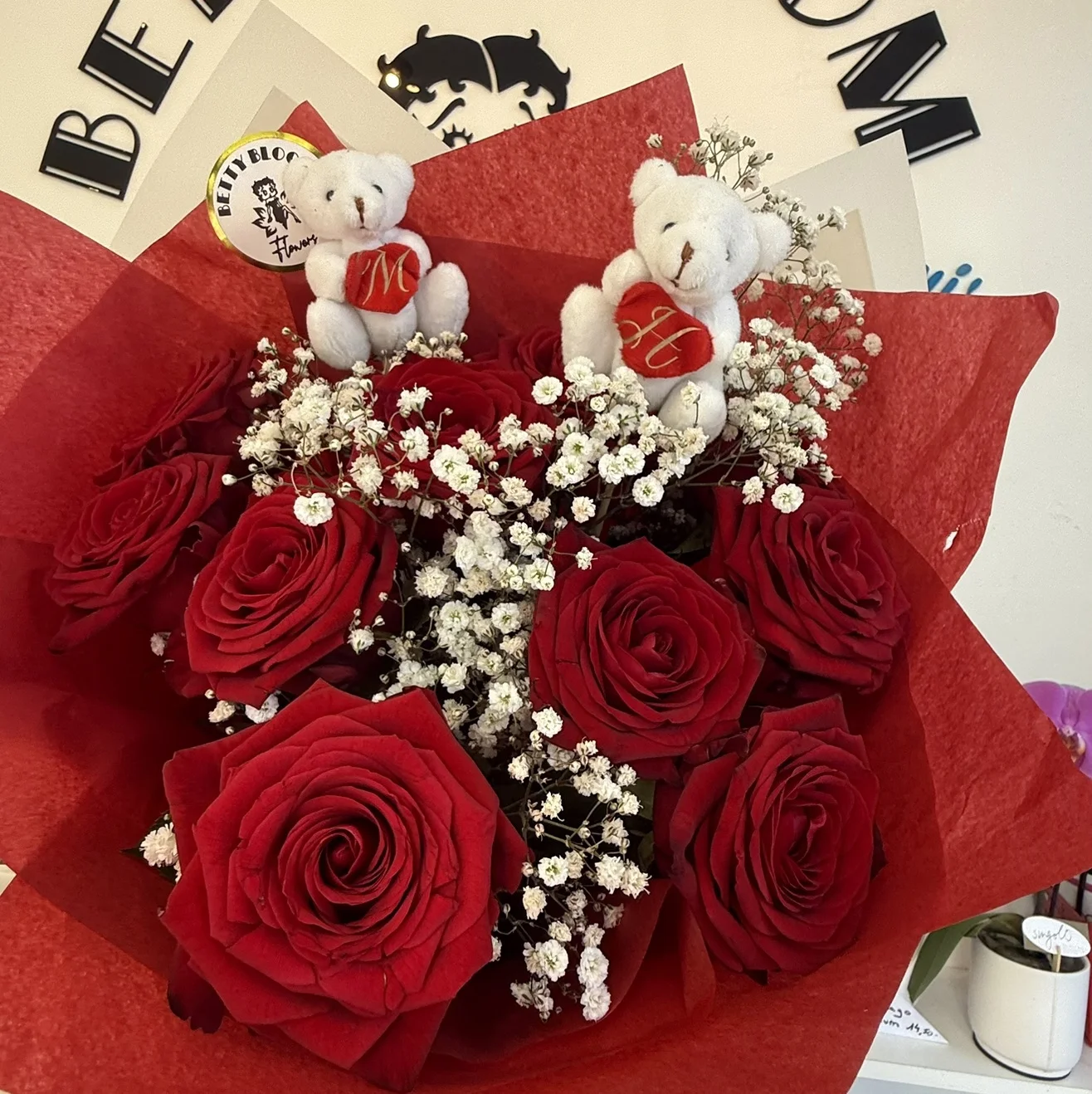 Love you 🥰, by Betty Bloom Flowers, florist at Schaerbeek